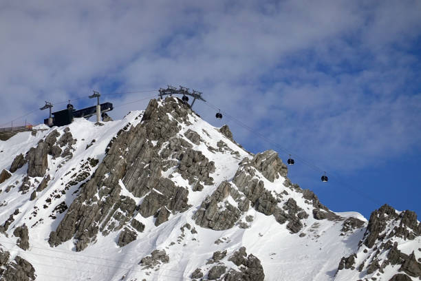 istock Skiing in St. Anton, Austria 1442055586