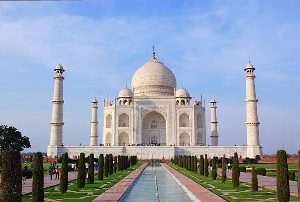 istock Taj Mahal mausoleum in evening light 144209638