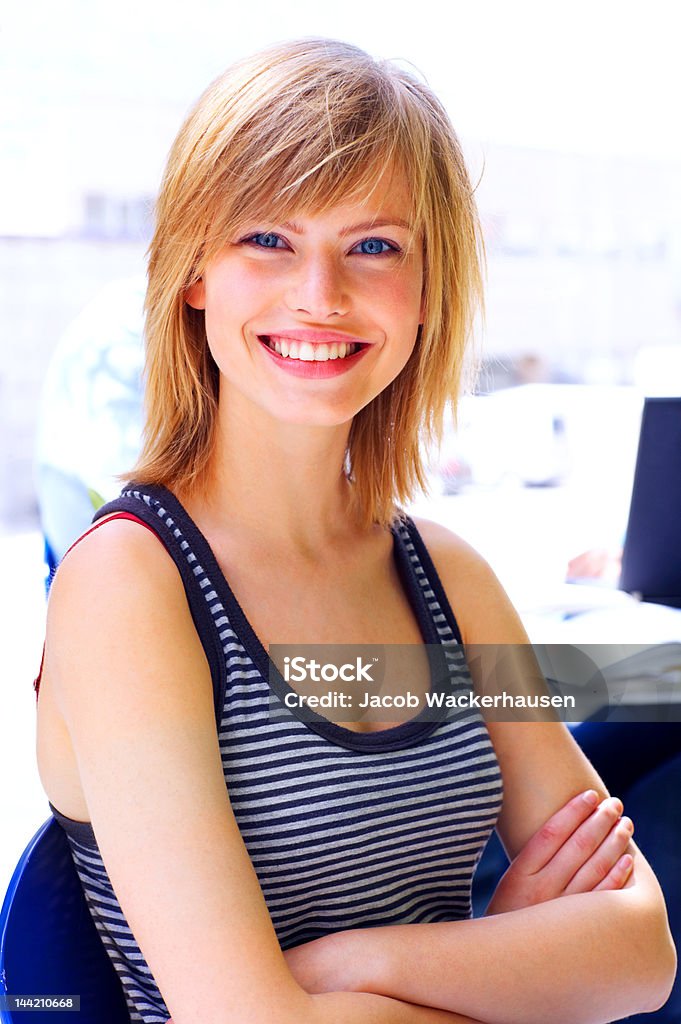 Close-up of a cute young female student smiling 20-24 Years Stock Photo