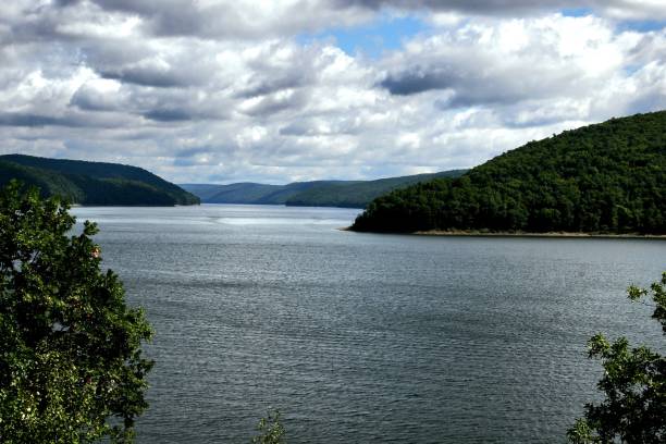 istock Alleghany river in Pennsylvania 1442110660