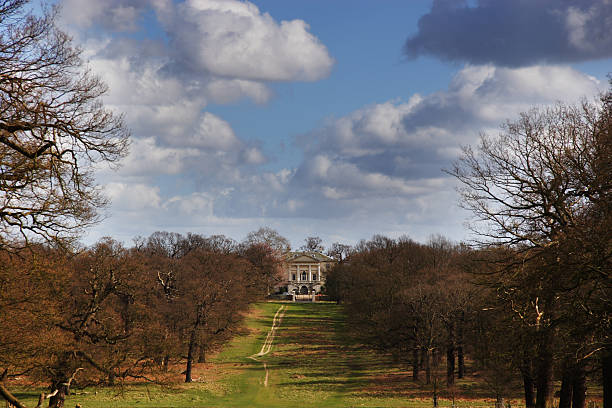 istock White Lodge in Richmond Park 144211206