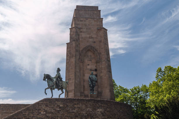 monumento all'imperatore friedrich hagen - 1871 foto e immagini stock