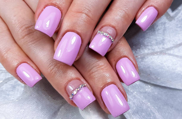 istock a professional modern gel manicure 1442119244