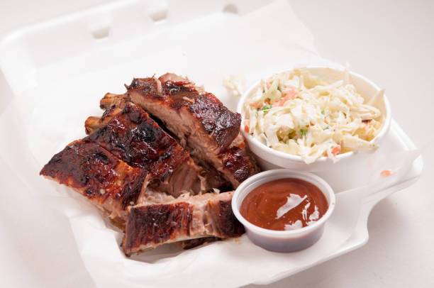 istock take out bbq ribs and slaw 1442120506