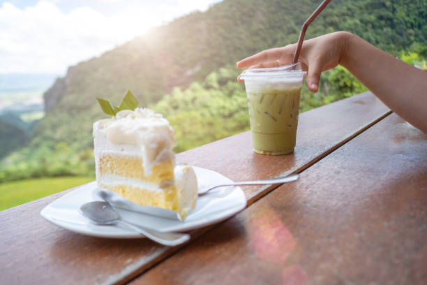 relaxing with ice green tea and coconut butter cake.