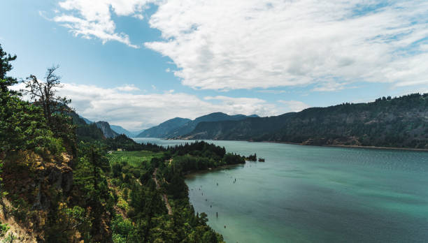 istock View in Columbia River Gorge, Oregon, USA 1442124569