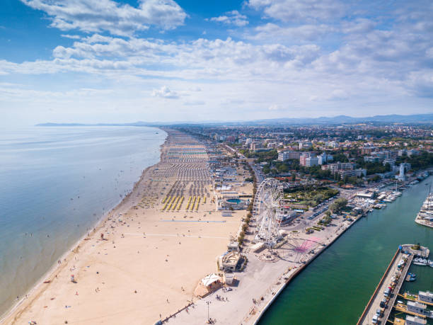 aerial view of the romagna riviera starting from the rimini ferris wheel - ferris wheel fotos imagens e fotografias de stock