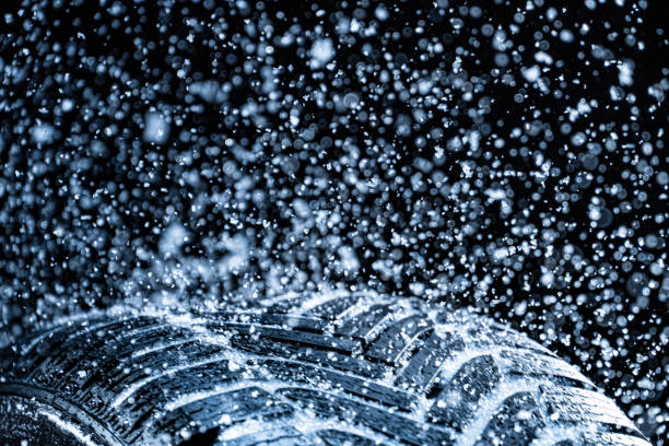 istock Snow splashing on tyre 1442160495