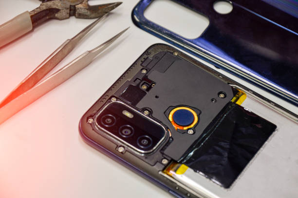 istock The back corner of the mobile phone has been removed. 1442192433