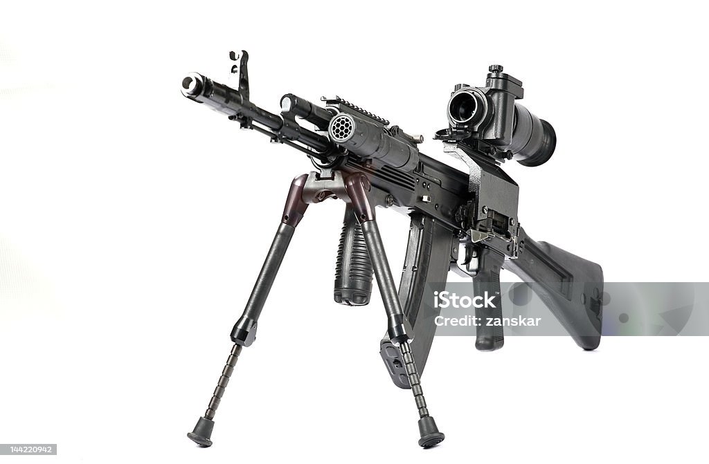 Machine gun Kalashnikov no tripé ótico e vista - Foto de stock de AK-47 royalty-free