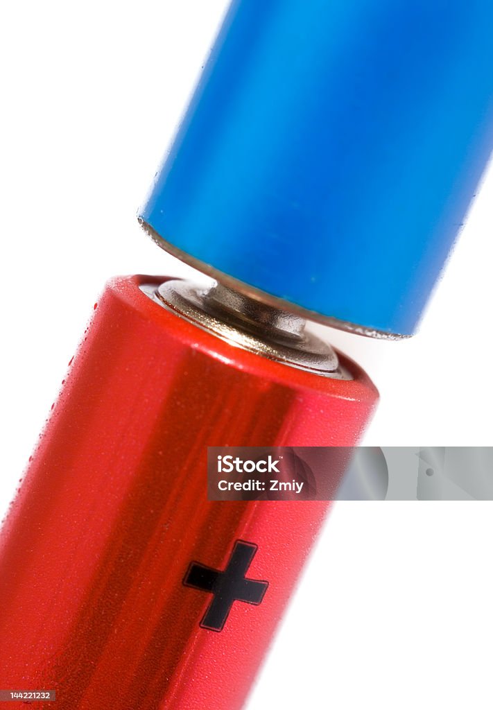 赤とブルーの電池クローズアップ - アルカリのロイヤリティフリーストックフォト