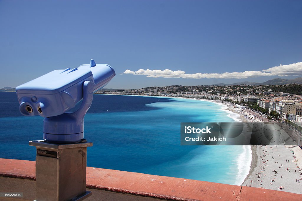 Telescópio sobre Nice beach - Foto de stock de Binóculos royalty-free