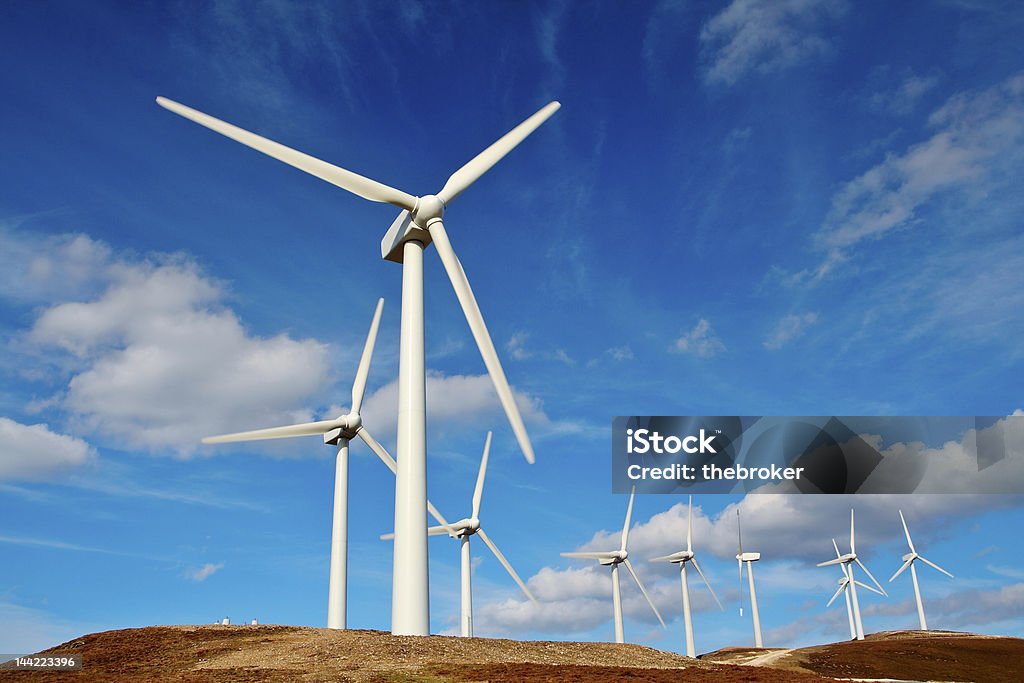 風力タービン - グリーンテクノロジーのロイヤリティフリーストックフォト