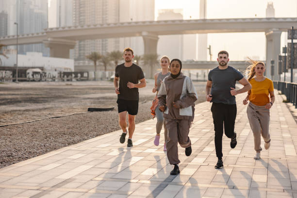 istock Group Of Runners In Dubai 1442259331
