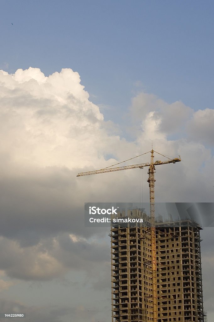 Construção de uma casa - Foto de stock de Arranha-céu royalty-free