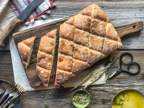 istock top view sliced bread on wooden table 1442268387