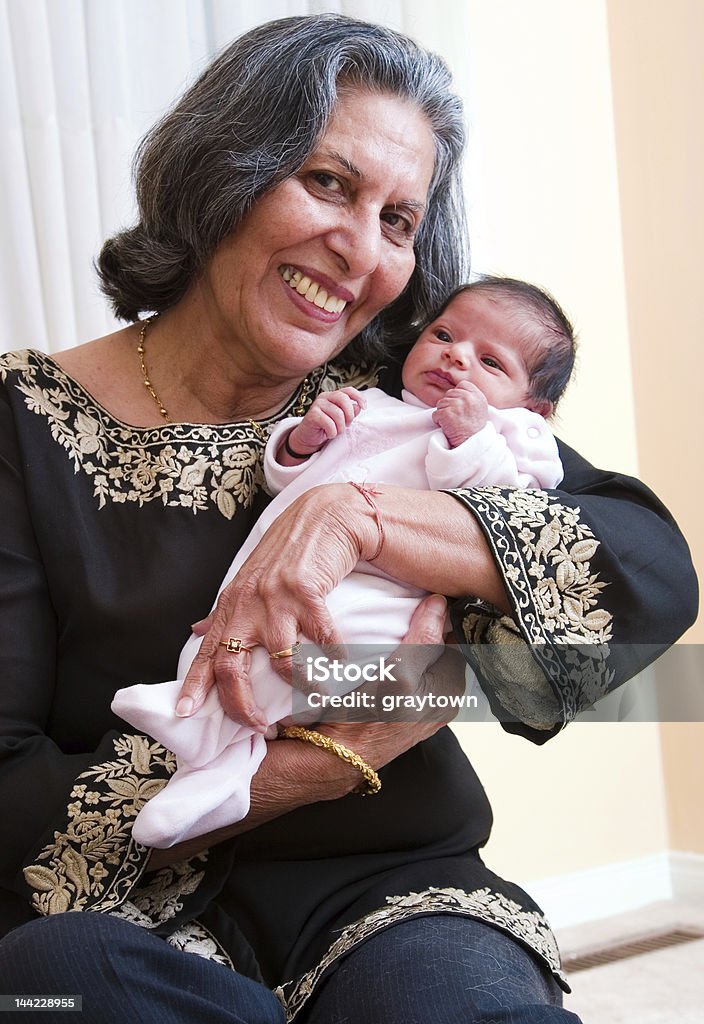 Grandparenting - Foto de stock de Povo Indiano royalty-free