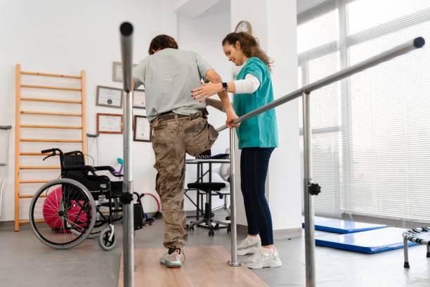 istock Disabled Young amputed leg military  soldier doing physical therapy 1442308459