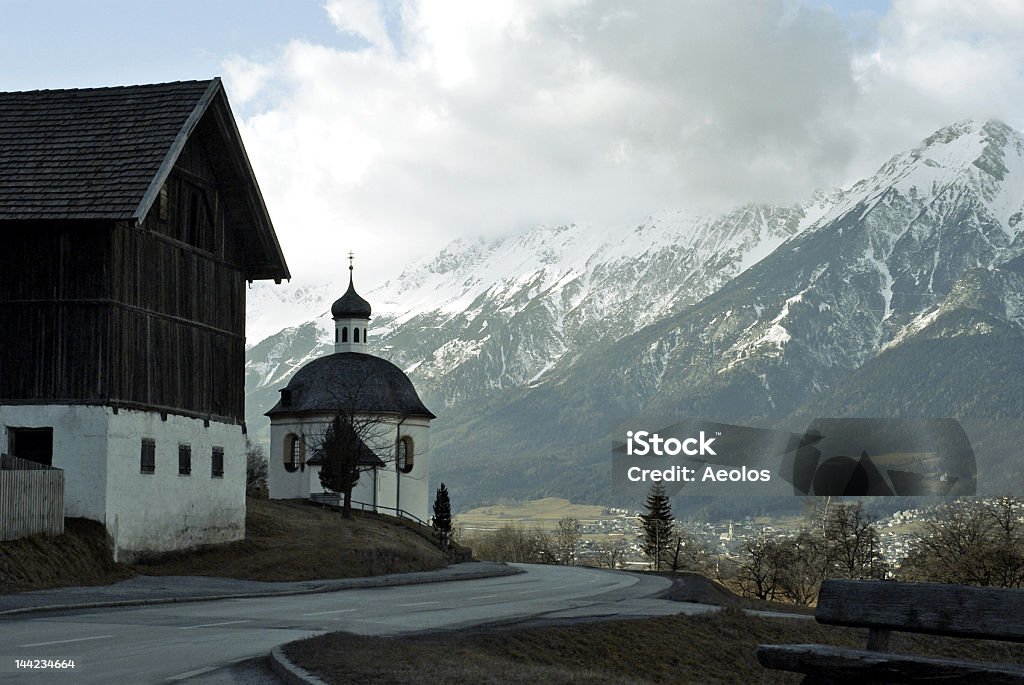 Capela nos Alpes - Foto de stock de Cidade Pequena Americana royalty-free