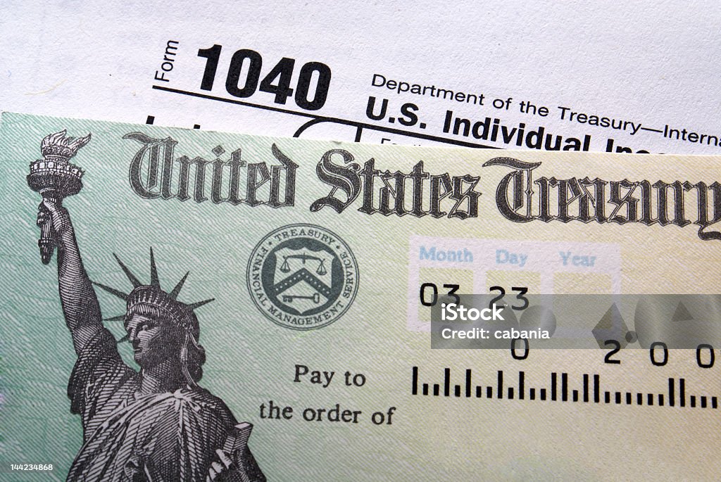 Les taxes de départ retour - Photo de Formulaire des impôts libre de droits