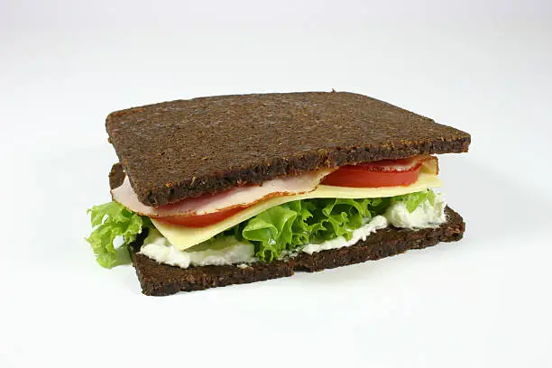 blackbread sandwich