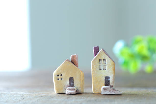 istock House model and blueprint image of my home 1442394742