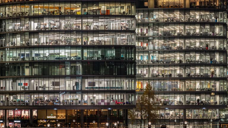 4K Footage Day to night Time lapse of Crowded Business people working and meeting in Office business building in London, England, United Kingdom, People moving time lapse, Business and British culture