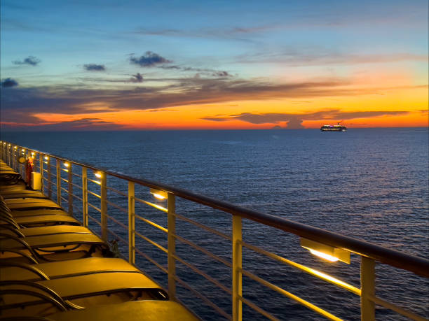 istock Sunrise on the Ocean 1442501729