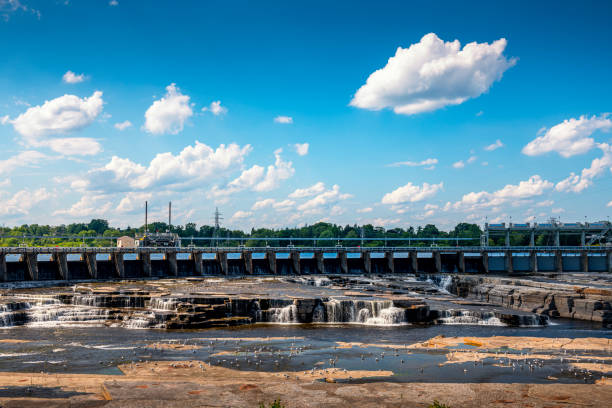 istock Chaudiere Dam in Ottawa 1442590028