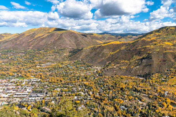 istock Autumn colors in Aspen, Colorado 1442611986