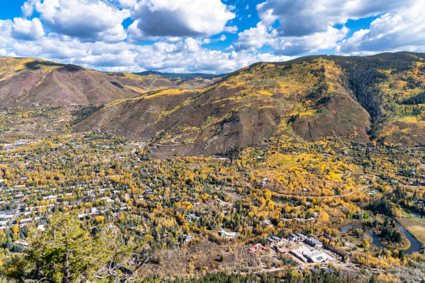 istock Autumn colors in Aspen, Colorado 1442612050