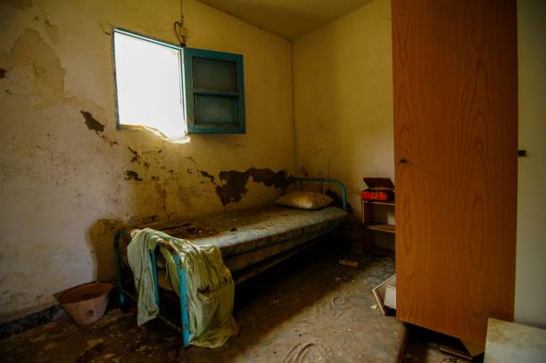istock Abandoned Old House , digital photo image 1442687289