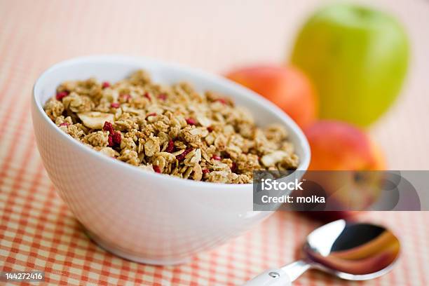 Cereali Da Colazione - Fotografie stock e altre immagini di Alimentazione sana - Alimentazione sana, Arancione, Bianco