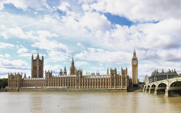 häuser des parlaments, london, england, großbritannien - victoria tower fotos stock-fotos und bilder