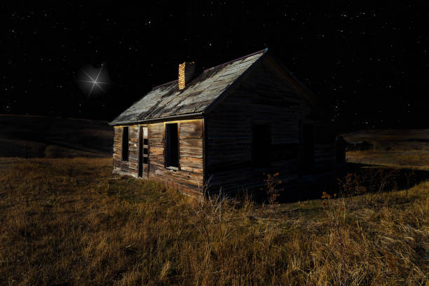 Free Stock Photo of Abandoned house under a starry night sky | Download ...