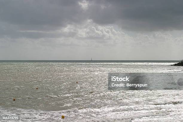 Gironde Estuario - Fotografie stock e altre immagini di Acqua - Acqua, Ambientazione esterna, Ambientazione tranquilla