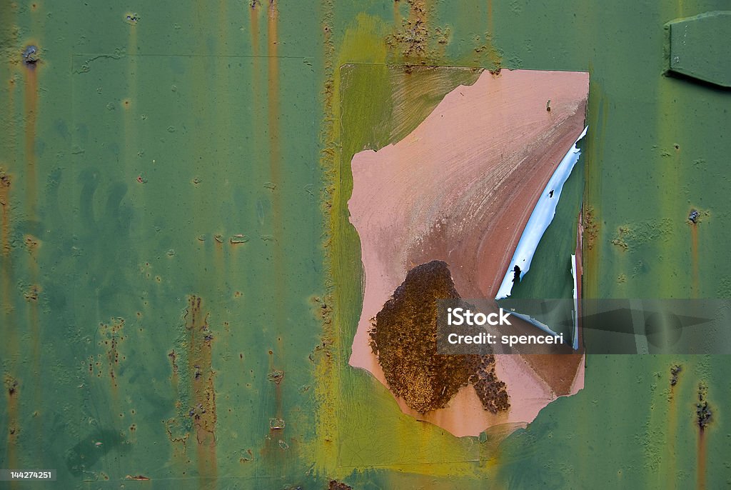 Grungy fondo de pintura descamación - Foto de stock de Acero libre de derechos