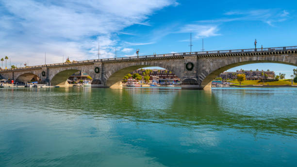 London Bridge over Lake Havasu and turquoise-colored water in Havasu City, Arizona