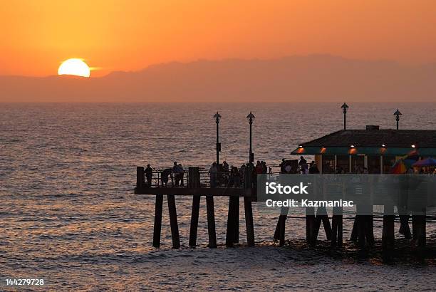 Sonnenuntergang Am Redondo Beachpier Stockfoto und mehr Bilder von Redondo Beach - Kalifornien - Redondo Beach - Kalifornien, Anlegestelle, Kalifornien