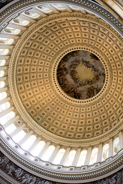 Interior do Estados Unidos Capitol Dome - foto de acervo