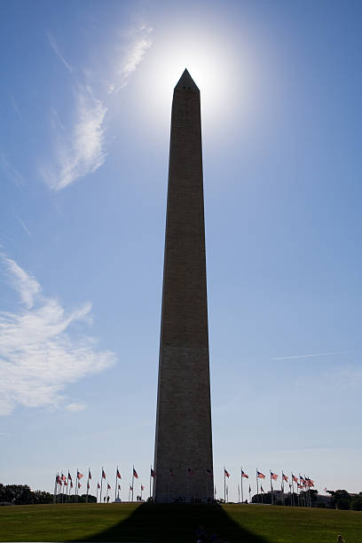 Silueta de monumento a Washington - foto de stock