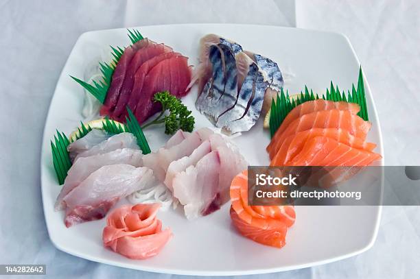 Comida Japonesa Sashimi Ps 44151 Foto de stock y más banco de imágenes de Alimento - Alimento, Arreglar, Asia del Este