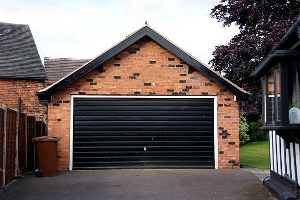 garagem - driveway asphalt house residential structure - fotografias e filmes do acervo