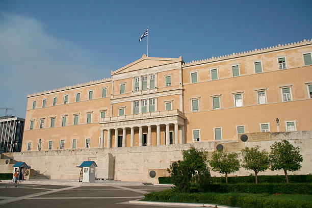 parlamento grego 3 - honor guard protection security guard tourist - fotografias e filmes do acervo