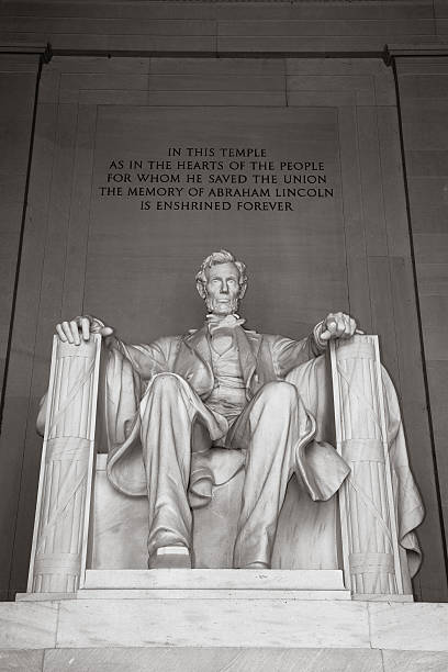 istock Black and white of Lincoln Memorial 144284209