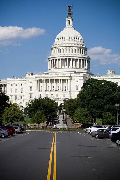 Estrada que leva à capital dos Estados Unidos - foto de acervo