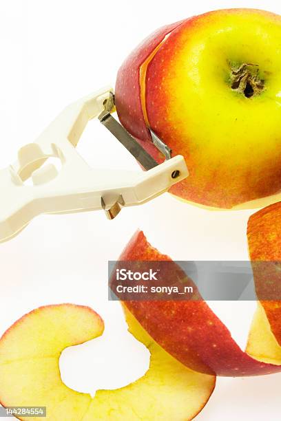 Apple Descascador - Fotografias de stock e mais imagens de Afiado - Afiado, Alimentação Saudável, Amarelo