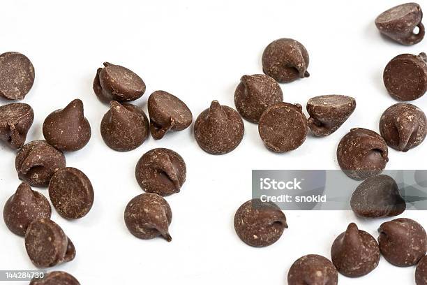 Foto de Gotas De Chocolate e mais fotos de stock de Alimentação Não-saudável - Alimentação Não-saudável, Açúcar, Chocolate