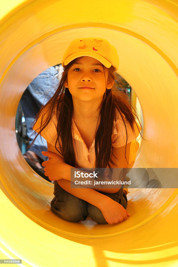 Divertir no Playground series - Foto de stock de Amarelo royalty-free