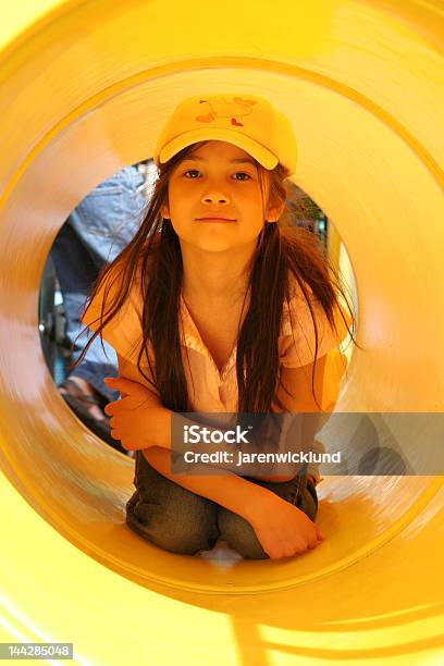 Foto de Divertir No Playground Series e mais fotos de stock de Amarelo - Amarelo, Asiático e indiano, Atividade